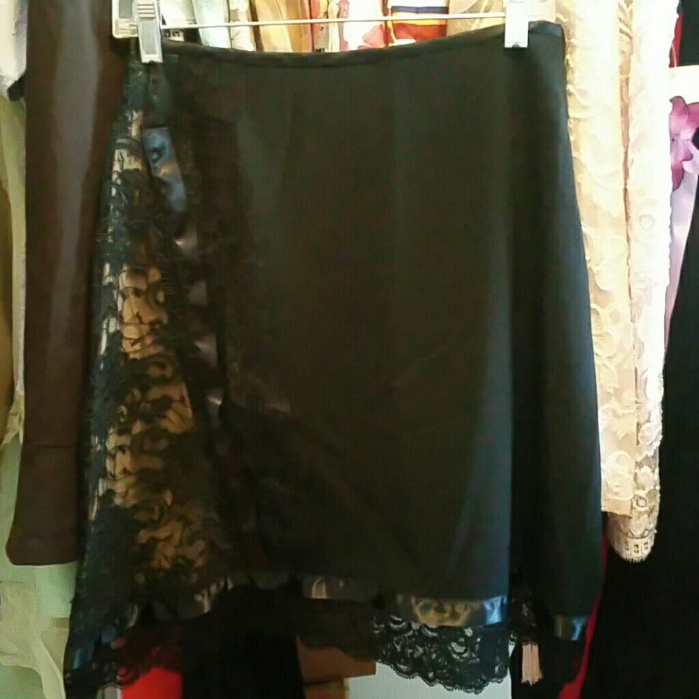 Black lace skirt size 6